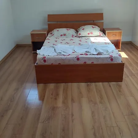 فيلة Vila Verde مانغاليا